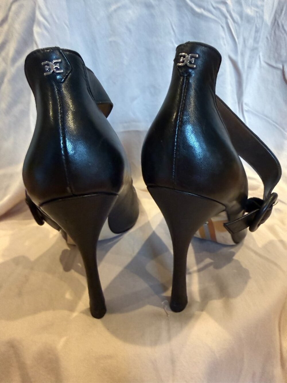 Sam Edelman Black Stiletto Leather 4" Heels - Picture 3 of 4